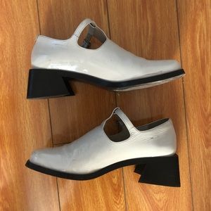 Leather shoes